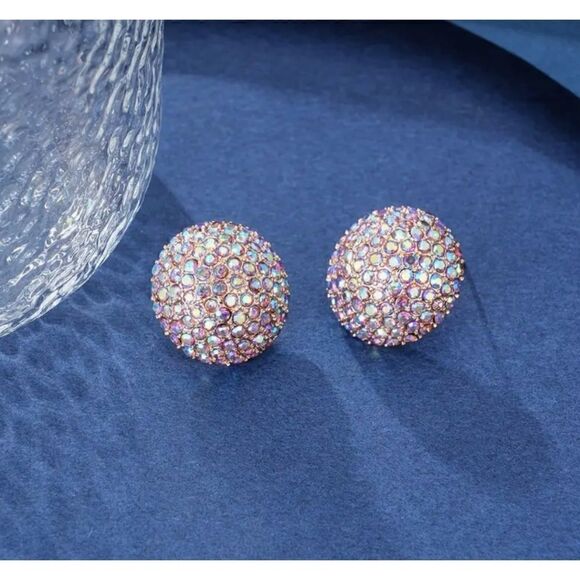 🩶 NEW Stunning Sparkling Swarovski crystal round stud earrings 🩶 - Picture 2 of 7